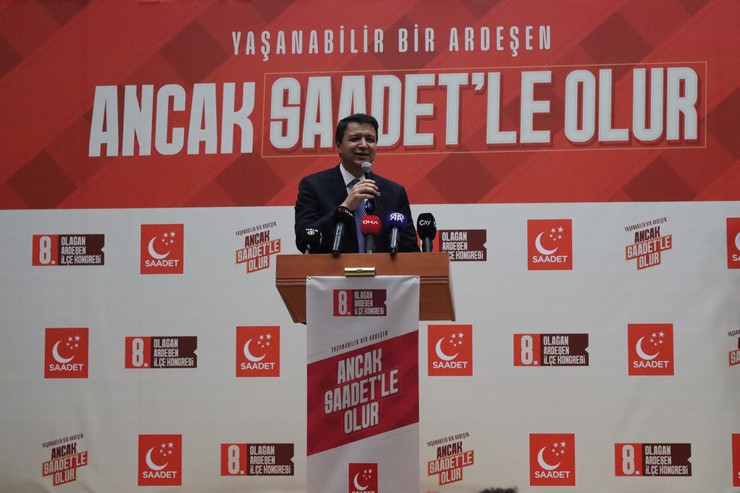 saadet-partisi-genel-baskani-mahmut-arikan-rize-ardesende-6.jpg