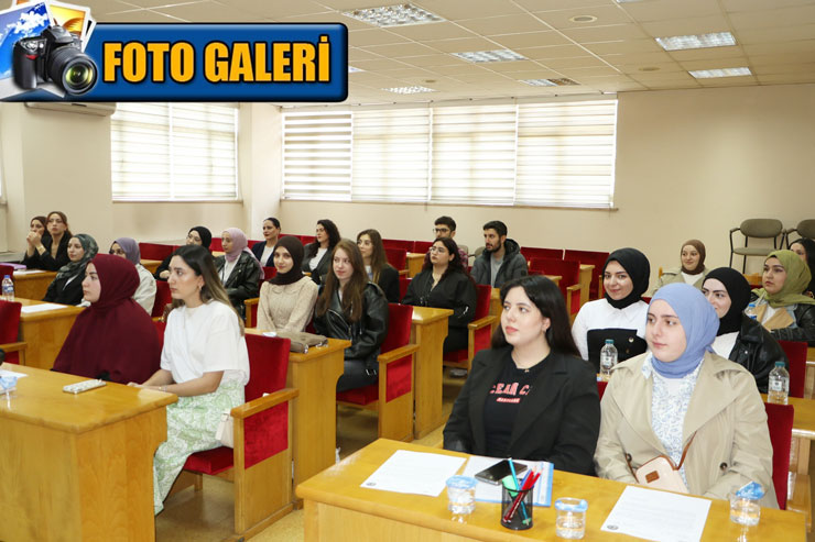 rize-il-genel-meclisi-rte-universitesi-ogrencilerini-konuk-etti-53.jpg