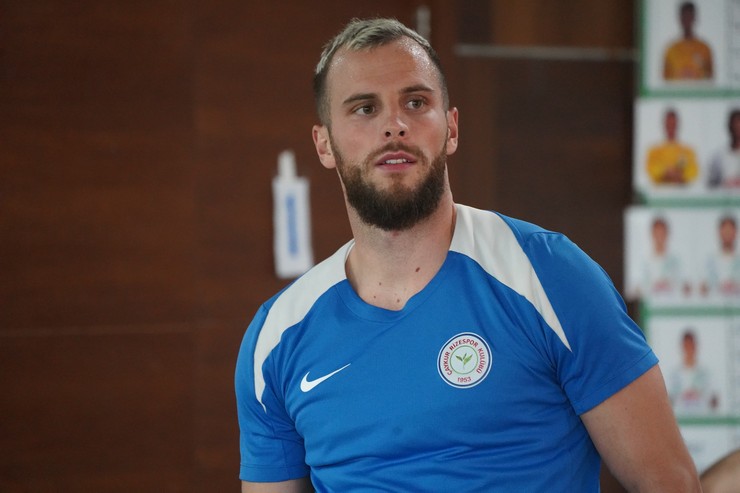 aykur-rizespor-trendyol-super-ligin-35-haftasinda-deplasmanda-karsilasacagi-konyaspor-maci-icin-hazirliklarina-basladi-4.jpg