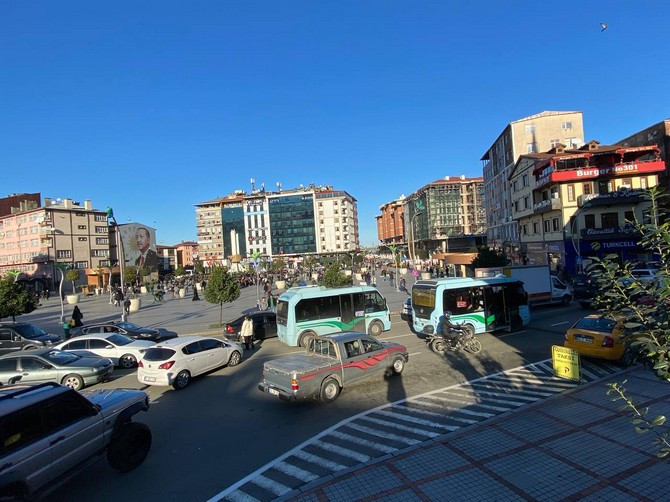 rize-meydani-buyutuluyor-2.jpg