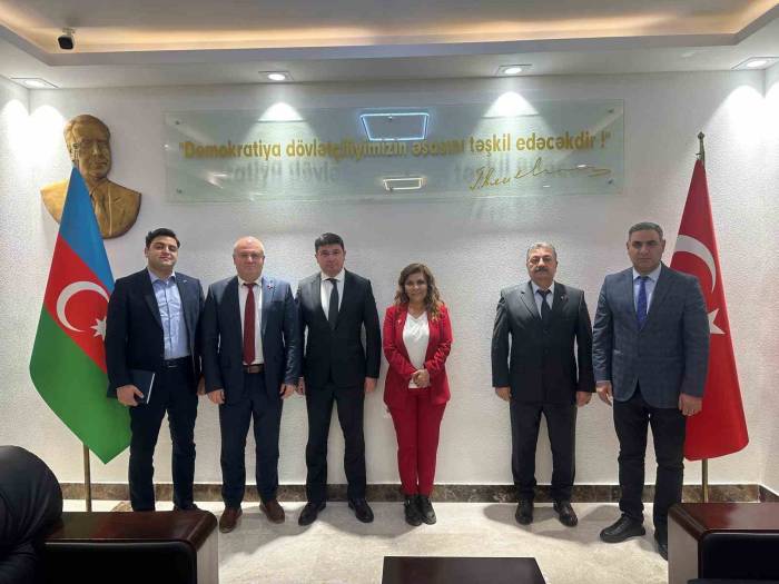 Asimder’den Başkonsolos Aliyev’e Ziyaret