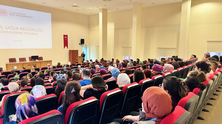 saglik-bakim-hizmetleri-sureci-degerlendirme-toplantisi-gerceklestirildi-7.jpg