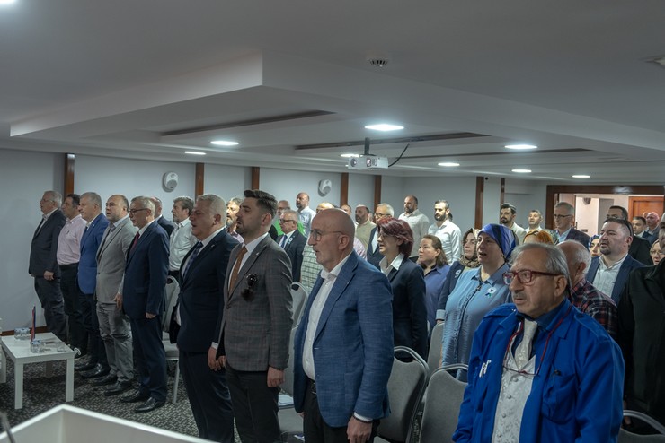 mustafa-kulaksiz-rize-smmm-odasinin-yeni-baskani-secildi-5.jpg