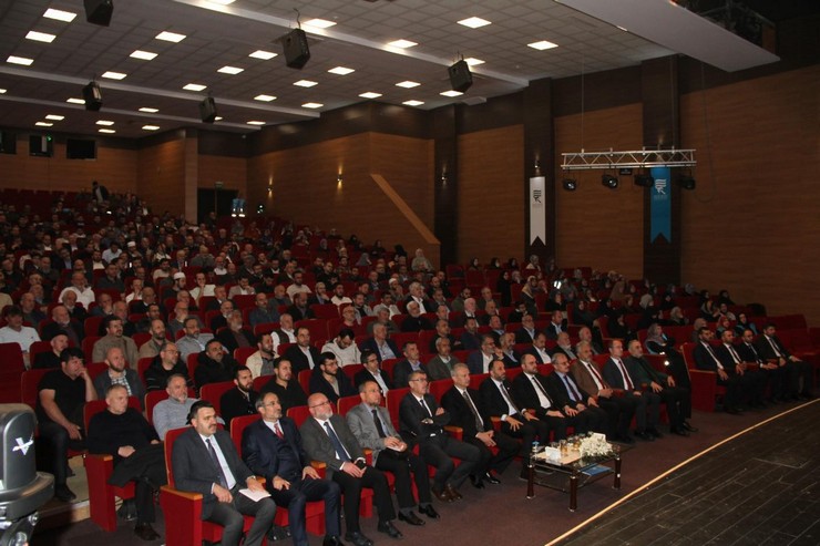 rize-diyanet-isleri-baskanligi-ve-turkiye-diyanet-vakfi-tdv-is-birligiyle-hayata-gecirilen-iki-onemli-etkinlige-ev-sahipligi-yapti-8.jpg