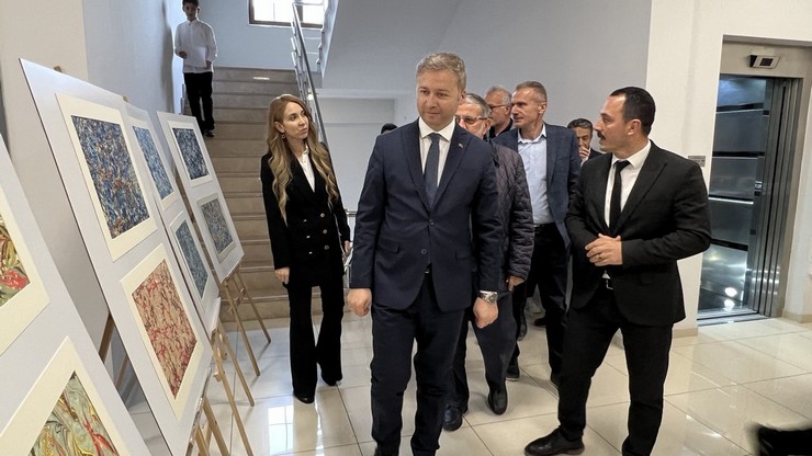 guneysu-genclik-merkezinden-genclik-haftasina-damga-vuran-etkinlikler-sanat-sahne-ve-zeka-bir-arada-2.jpg