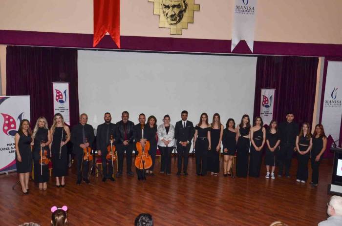 Manisa Güzel Sanatlar Lisesinden ‘Yaylı Çalgılar’ Konseri
