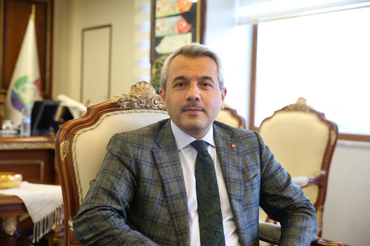 rize-valisi-ihsan-selim-baydas-rizenin-gelecek-adina-en-onemli-potansiyellerinden-birinin-turizm-oldugunu-soyledi-3.jpg