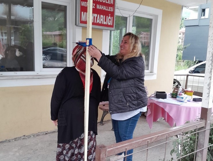 rize-saglik-mudurlugunden-obeziteye-karsi-bilgilendirme-ve-egitim-seferberligi-3.jpg