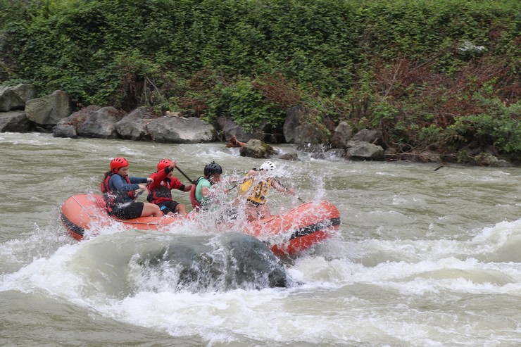 turkiye-kano-federasyonu-tarafindan-rizede-duzenlenen-turkiye-rafting-sampiyonasi-yarislari-tamamlandi-5.jpg