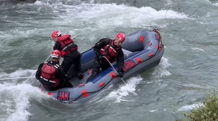 Yüksekova’da Derede Kaybolan İbrahim Necir’i Arama Çalışmaları Sürüyor