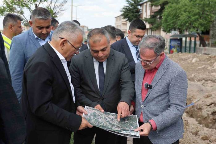 Hacılar’a 50 Milyon Tl’lik Altyapı Kazandırılıyor