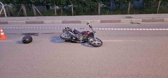 Çanakkale’de 19 Yaşındaki Genç, Motosiklet Kazasında Hayatını Kaybetti