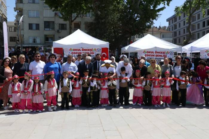 Yalova Okul Öncesi Şenliği Renkli Görüntülere Sahne Oldu