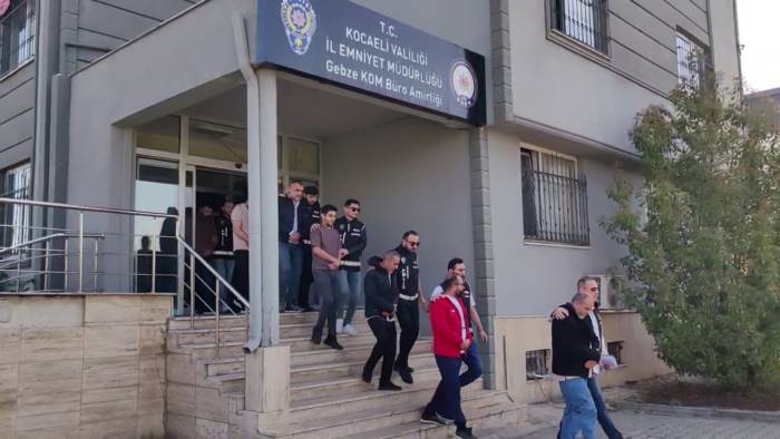 4 İlde Yapılan Eş Zamanlı Operasyonda 1 Milyon 416 Bin 190 Makaron Ele Geçirildi: 30 Şüpheli Yakalandı