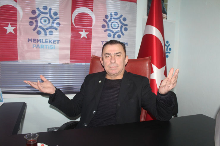 muhittin-bayrak-memleket-partisi-rize-il-baskani.jpg