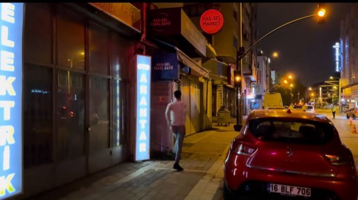 4 Kez Alkolmetreye Üflemedi, Yetmedi Kaçmaya Çalıştı, Polisin Bir Sözüyle Geri Döndü