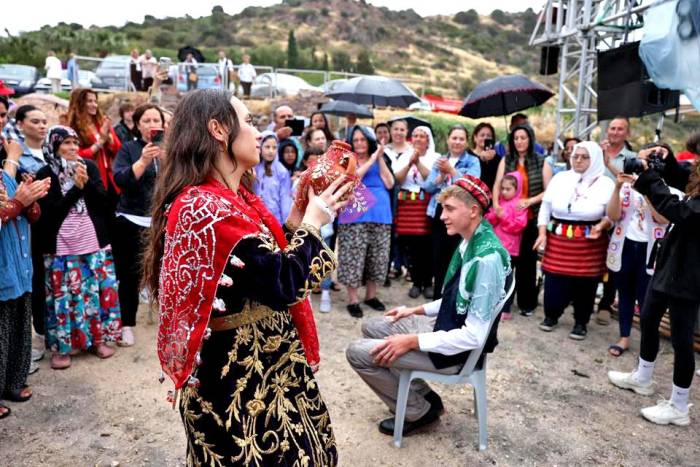 Çeşme Ildır’da "Mübadil Buluşmaları" İle Geçmişe Yolculuk