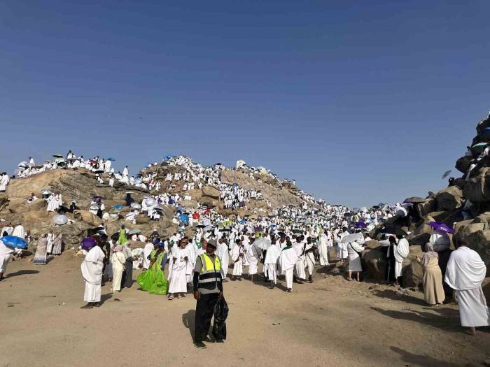 Milyonlar Arafat’ta Buluştu