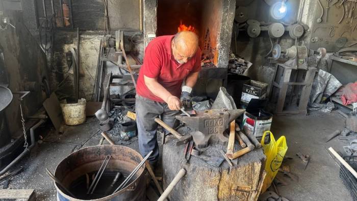 Osmanlı’dan Miras Mesleğiyle Kurban Bayramına Hazırlanıyor