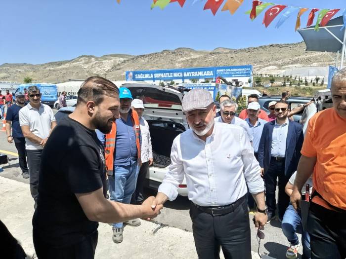 Başkan Çolakbayrakdar’dan Bülbülpınarı Kesim Yeri İncelemesi