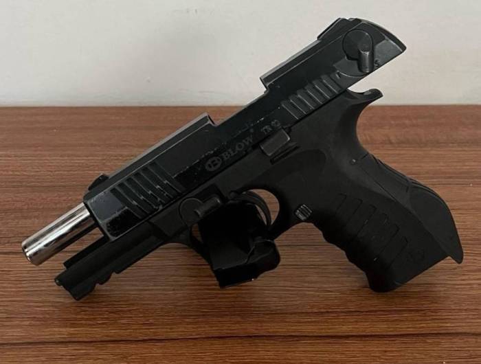 Tekirdağ’daki Operasyonlarda Silah Ve Muşta Ele Geçirildi