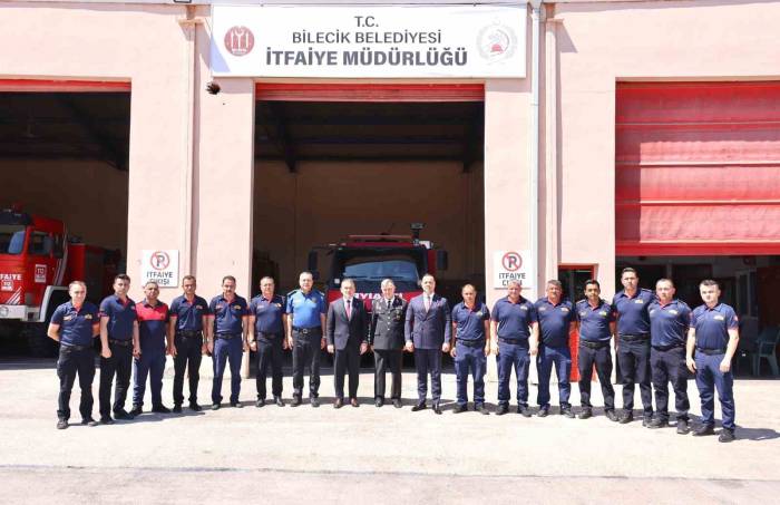 Bilecik Valisi Faik Oktay Sözer’den Bayram Ziyaretleri