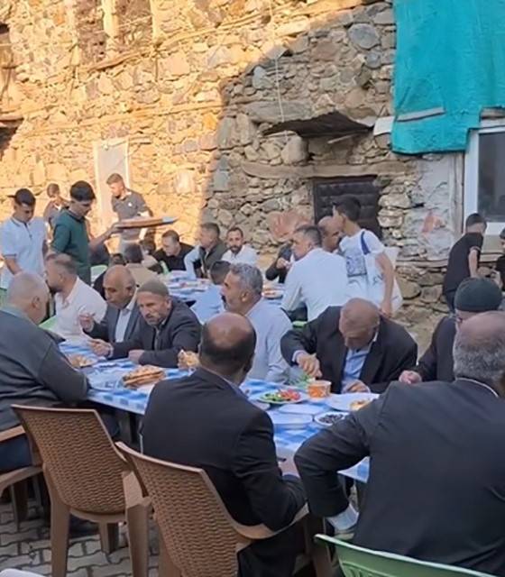 Bitlis’te Bayramlar Birlik Ve Beraberlik İçinde Kutlanıyor