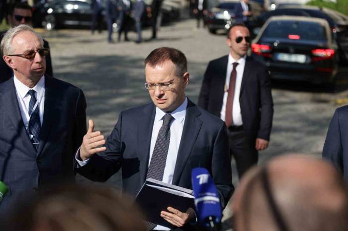 Rusya: "Ukrayna, Esir Takasını Ve Cenazelerin Kabulünü Beklenmedik Bir Şekilde Belirsiz Süreyle Erteledi"