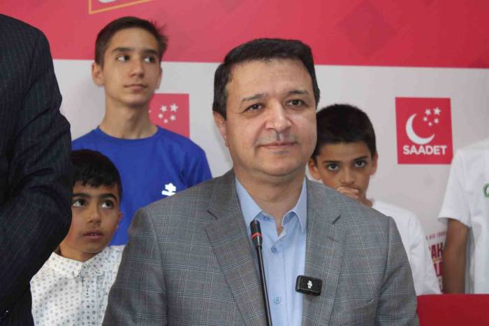 Saadet Partisi Genel Başkanı Arıkan: "Asgari Ücret Açlık Sınırında Değil Yoksulluk Sınırında Olmalı, Emekli Maaşı En Az 35 Bin Tl Olmalı"