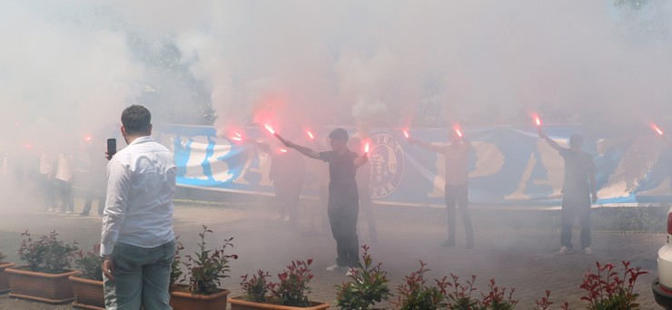 tff-3-lig-ekiplerinden-pazarspor-kulubunde-gerceklestirilen-olagan-genel-kurul-7.jpg