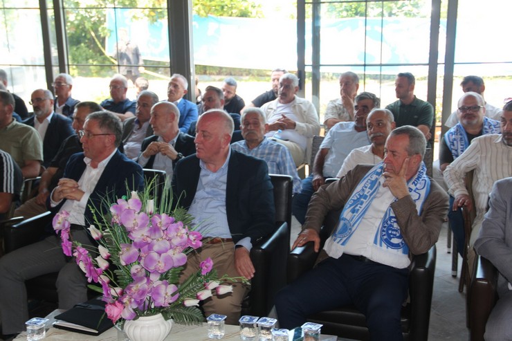 tff-3-lig-ekiplerinden-pazarspor-kulubunde-gerceklestirilen-olagan-genel-kurul-8.jpg