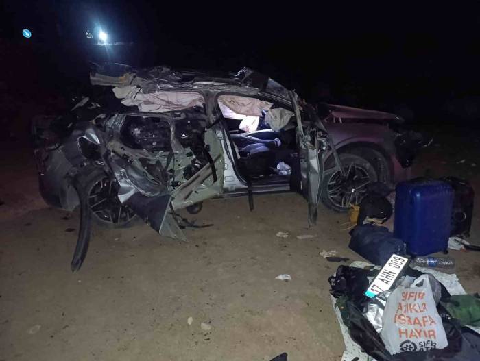 Tunceli’deki Kazada Anneanne Ve Torun Hayatını Kaybetti