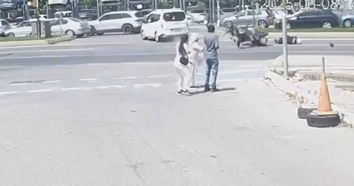 Kartal’da Yürekleri Ağızlara Getiren Kaza: İki Polisin Yaralandığı Kaza Kamerada