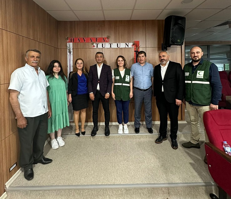 rize-yesilaydan-iyiderede-farkindalik-egitimi-2.jpg