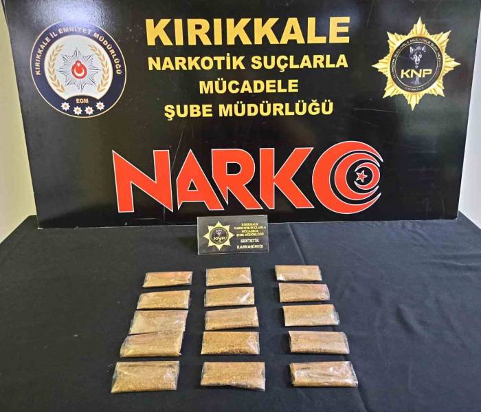 Kırıkkale’de Sokak Satıcılarına Uyuşturucu Operasyonu: 3 Tutuklama