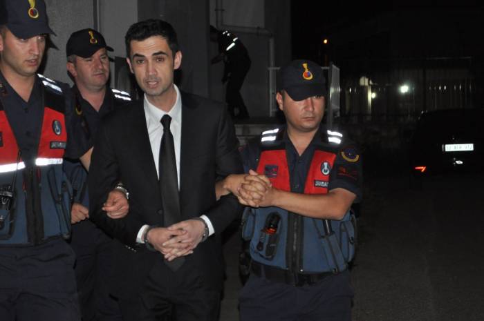 Tutuklu Gelendost Belediye Başkanı Özmen’in İfadesi Sonrası 2 Meclis Üyesi Gözaltına Alındı