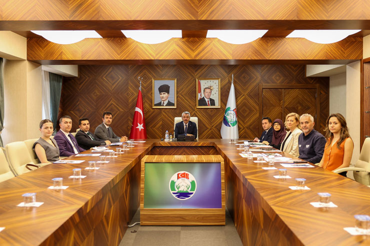 rizede-kackar-by-utmb-degerlendirme-toplantisi-vali-ihsan-selim-baydas-baskanliginda-gerceklestirildi.jpg