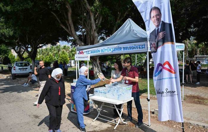 Mersin Büyükşehir Belediyesi Yks Heyecanına Ortak Oldu