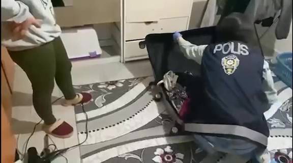 Denizli’de Nitelikli Dolandırıcılık Şebekelerine Operasyon