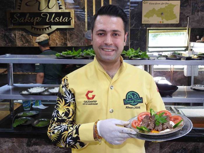 Gaziantep’te Yazın Vazgeçilmez Lezzeti Padişah Yemeği ’ali Nazik’