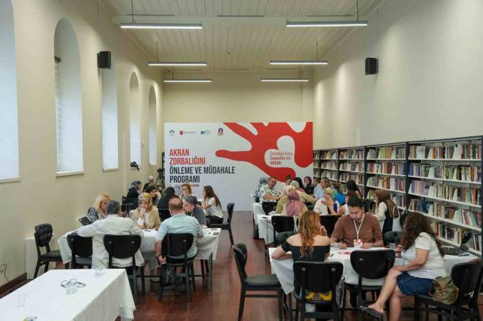 Türgev’den Siber Zorbalığa Karşı Akran Nezaketi Hamlesi