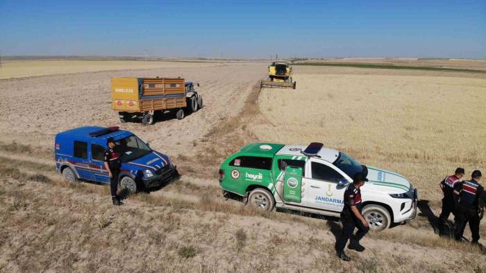 Jandarmadan Çiftçilere Anız Yakmama Eğitimi