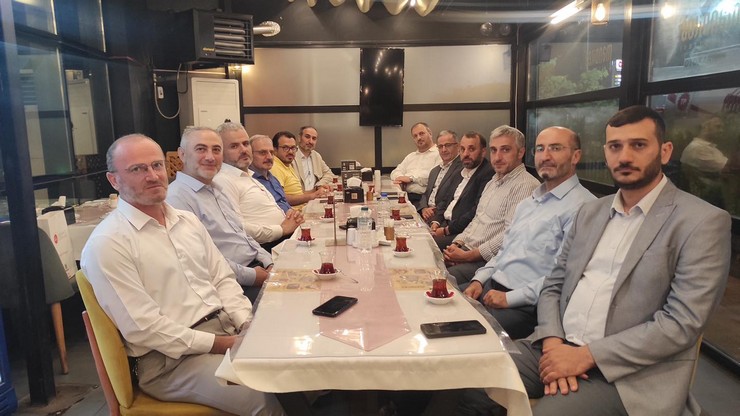 rize-il-muftulugu-gorev-surelerini-tamamlayarak-farkli-sehirlere-atanan-ilce-muftuleri-icin-bir-veda-programi-duzenledi-5.jpg