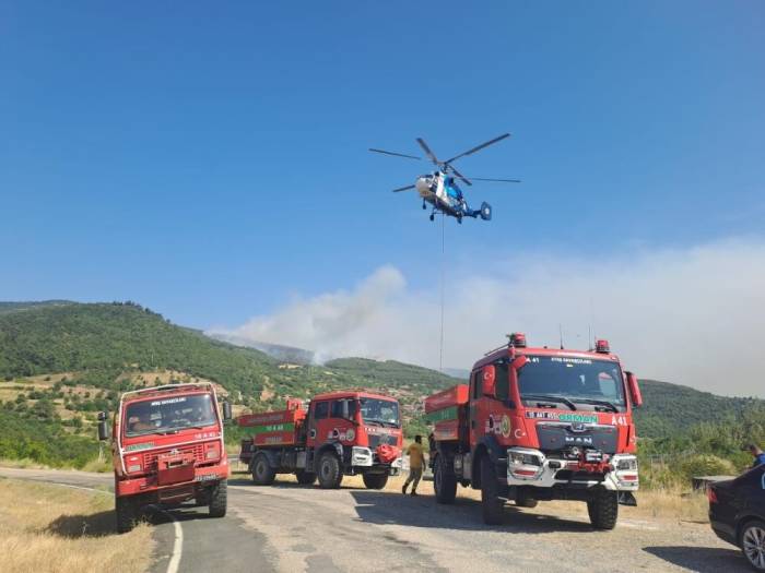Balıkesir’de 11 Orman Ve Arazi Yangını Meydana Geldi