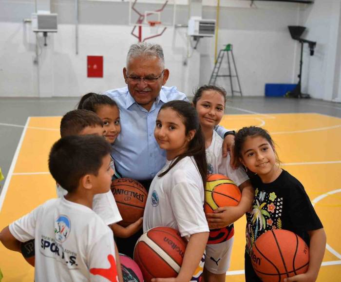 Yaz Spor Okulları Başladı