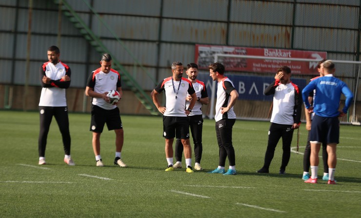 caykur-rizesporda-yeni-sezon-hazirliklari-basladi-1.jpg