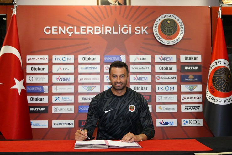 gokhan-akkan-genclerbirliginde-6.jpg