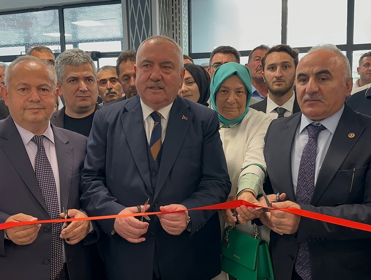 kackar-devlet-hastanesine-yeni-nesil-mr-cihazi-kuruldu-16.jpg