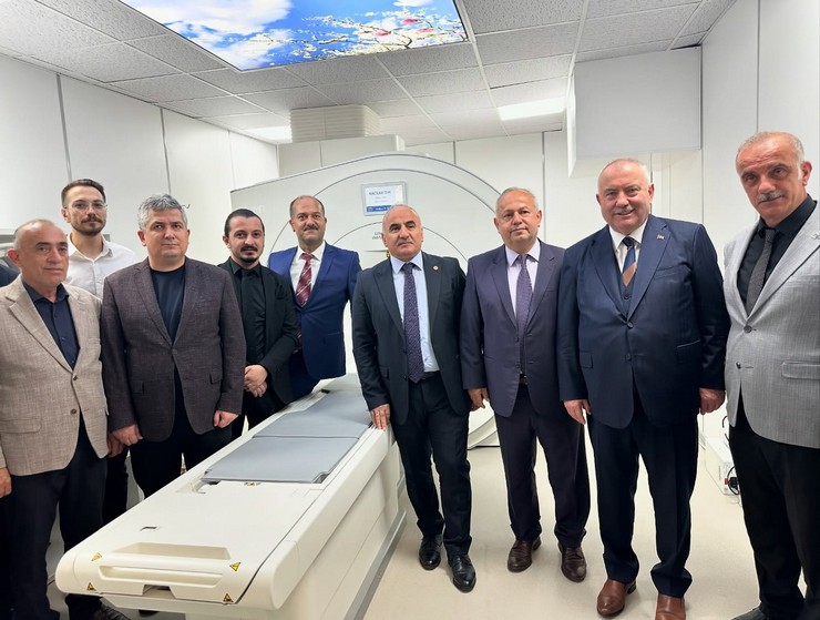 kackar-devlet-hastanesine-yeni-nesil-mr-cihazi-kuruldu-18.jpg