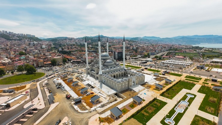 hanife-hatun-camii-ve-kulliyesi-ibadete-aciliyor-7.jpg
